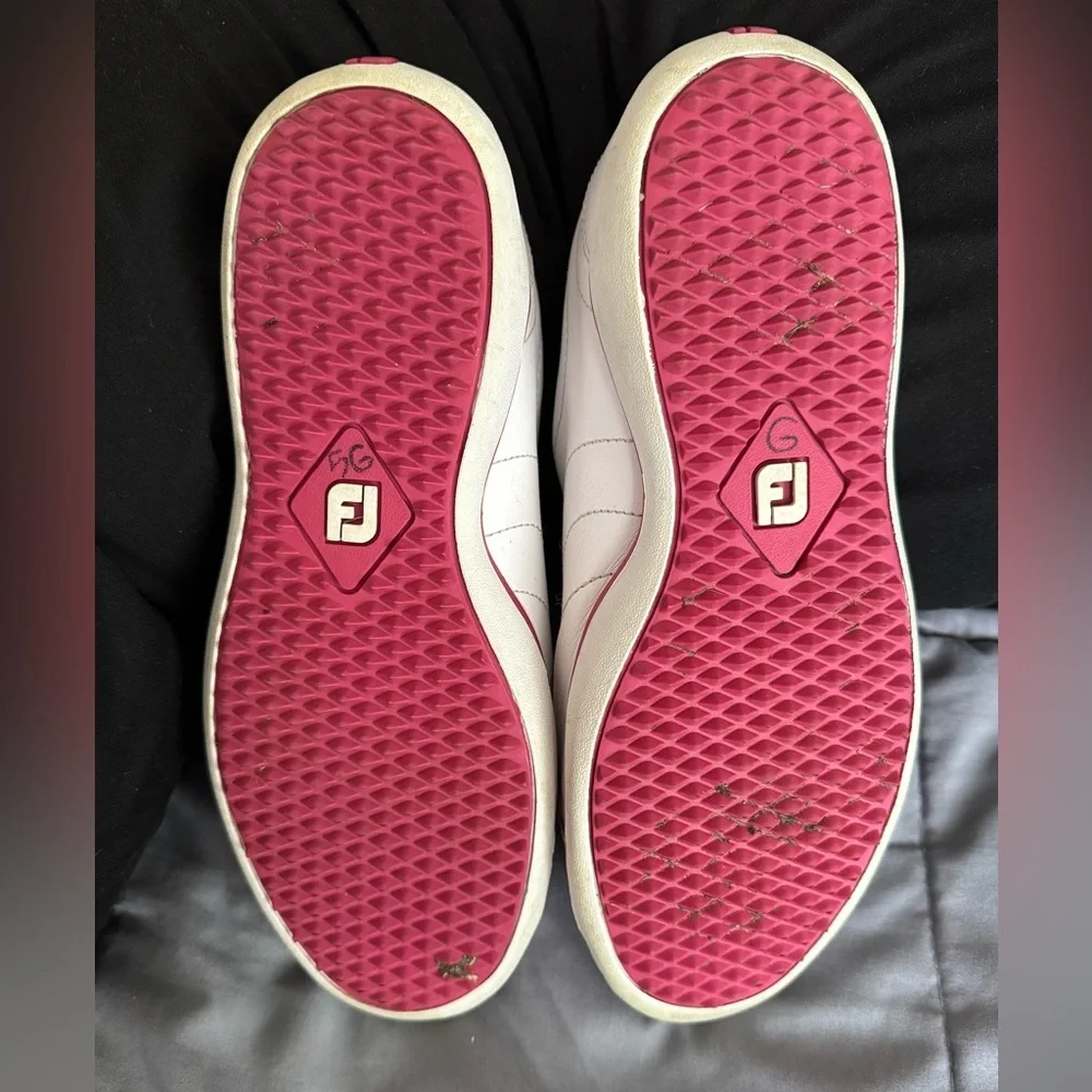 💥SALE FootJoy LoPro Women’s Golf Shoes – White & Pink – Size 8.5M - Picture 2 of 7
